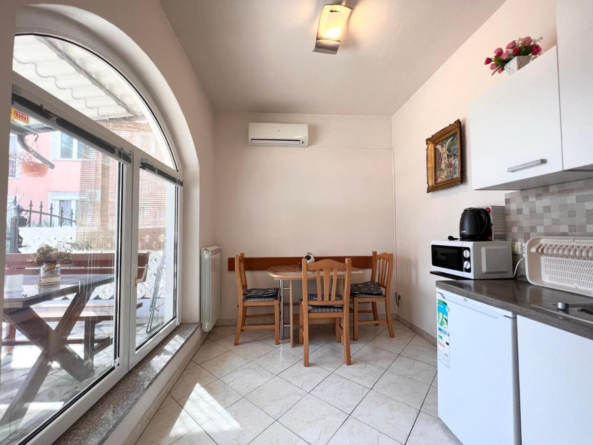 Apartments Tereza Novigrad Istria Buitenkant foto