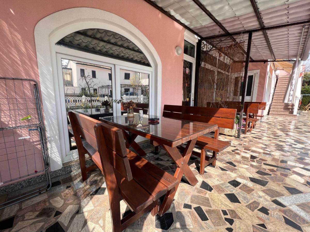 Apartments Tereza Novigrad Istria Buitenkant foto