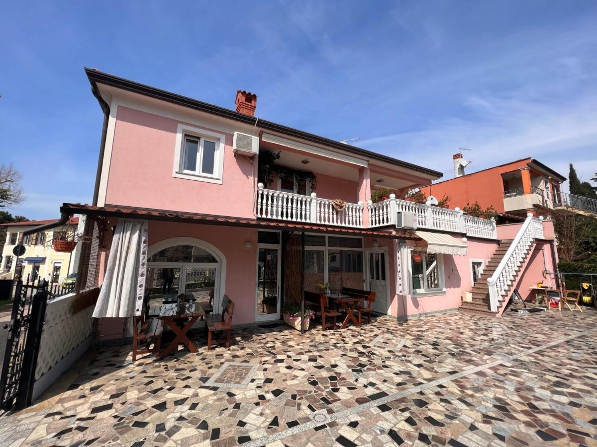 Apartments Tereza Novigrad Istria Buitenkant foto
