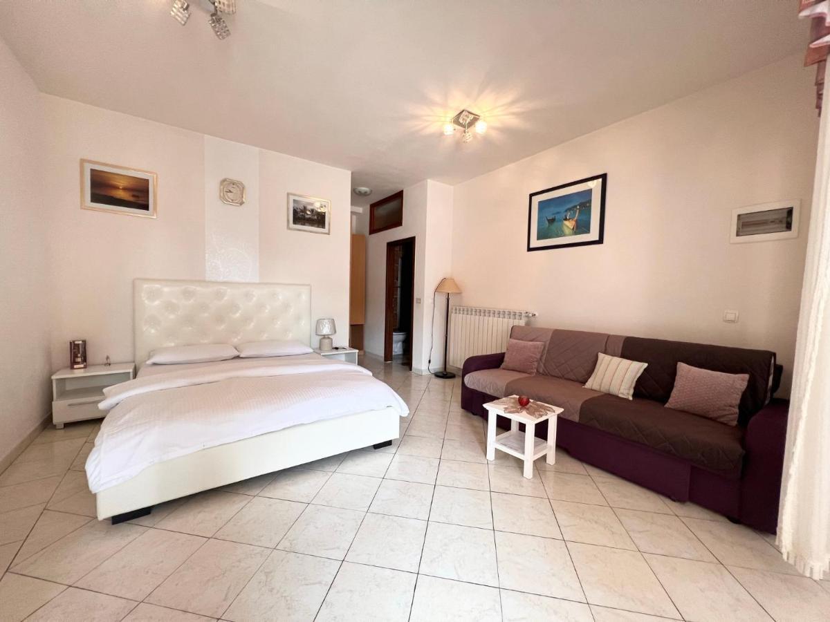 Apartments Tereza Novigrad Istria Buitenkant foto