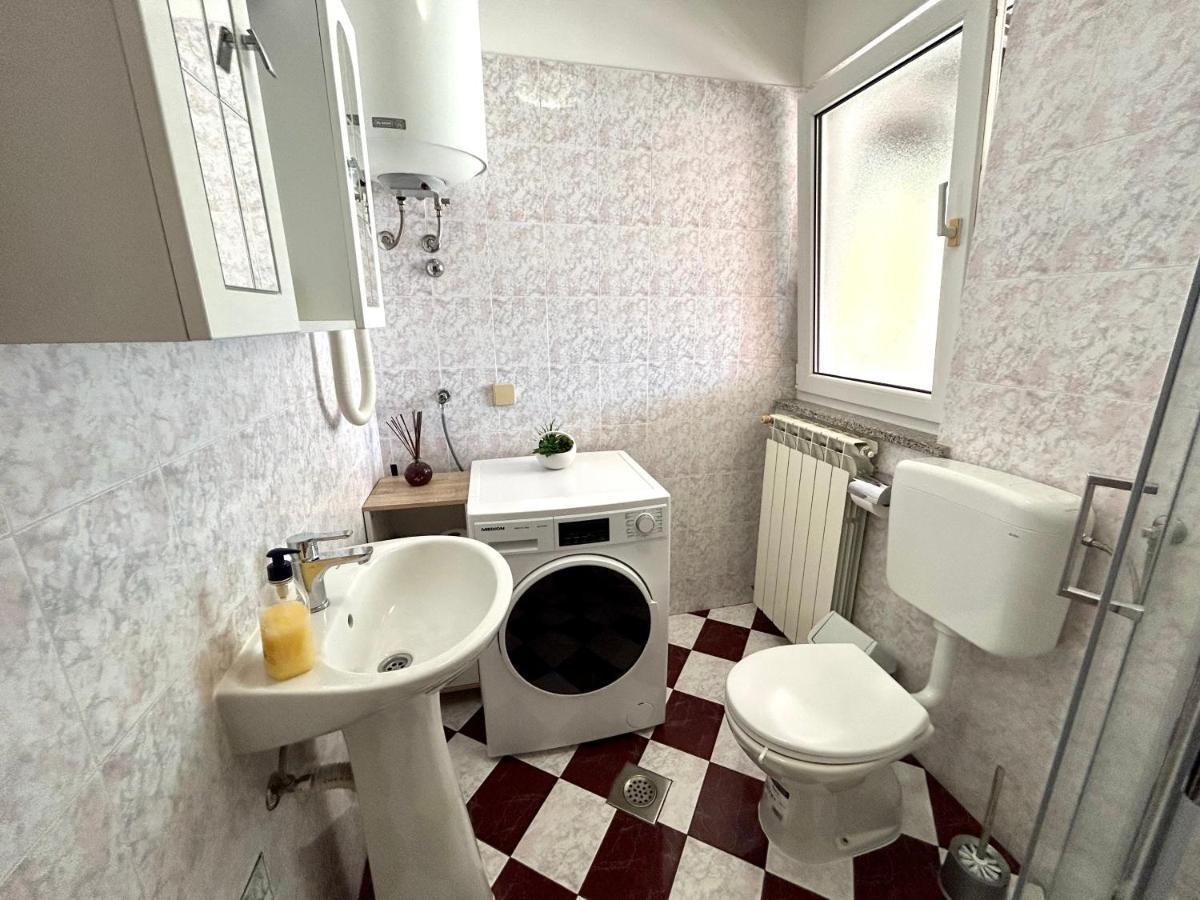 Apartments Tereza Novigrad Istria Buitenkant foto