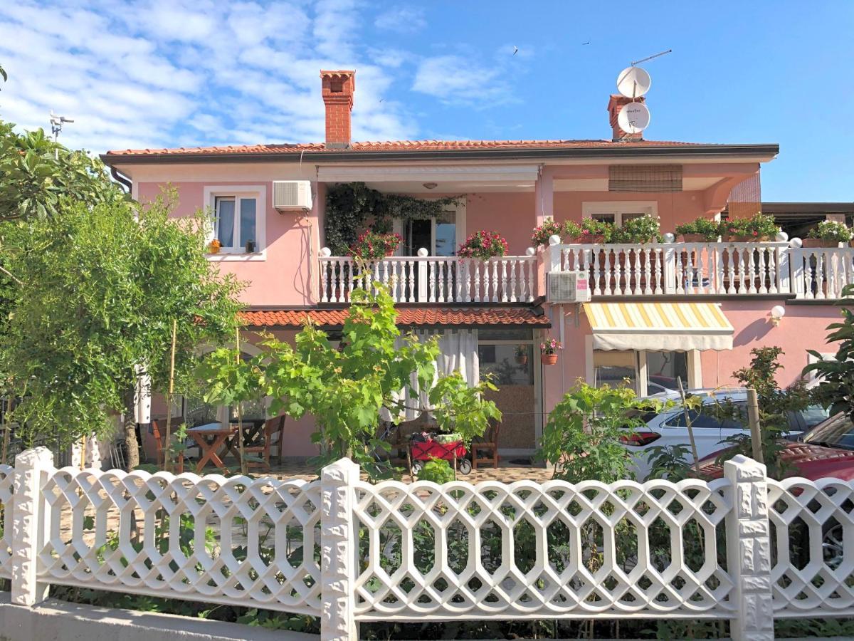 Apartments Tereza Novigrad Istria Buitenkant foto